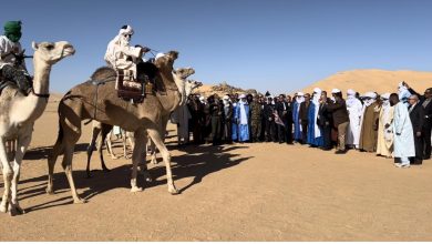 صورة زيارة وزير السياحة والصناعة التقليدية السيد ياسين حمادي إلى ولاية جانت